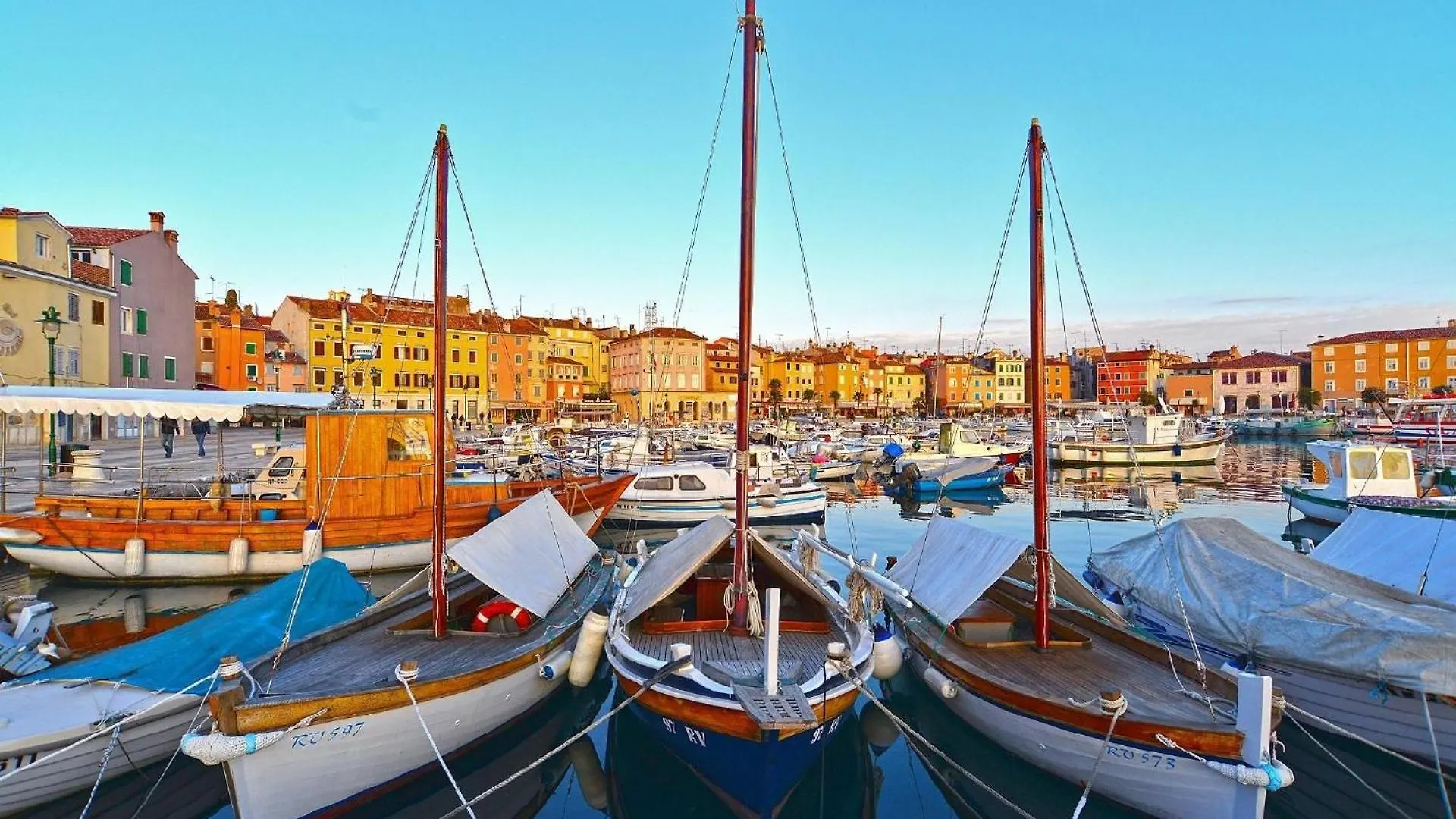 Ferienwohnung Fuer 6 Personen Ca 90 Qm In Rovinj, Istrien Istrische Riviera 0*, 로비니